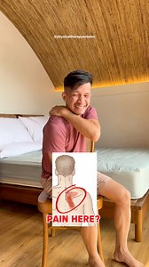 500K views · 4.5K reactions | Easy Stretch To Relieve Rhomboid Pain Away!! #rhomboids #backpain #wellnesstips #physicaltherapy | Physical Therapy Session | Facebook