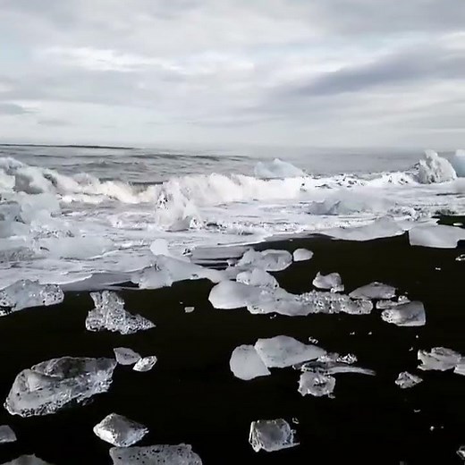 Gazing at Diamond Beach, Iceland, Intrepid Travel from Debbie S. 🇮🇸