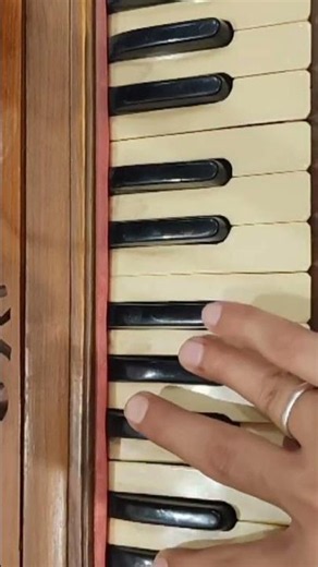 Gale Ko Lachila Kaise Banaye | Voice Flexibility Exercise for Singing 🎤