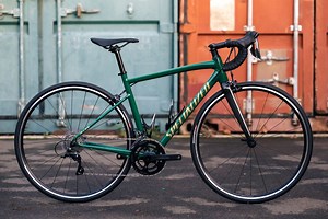 What is a road bike? Every part explained in simple terms