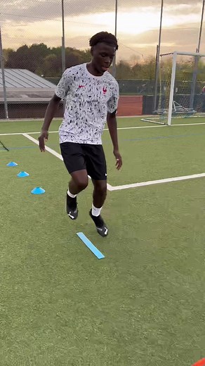 🔥STRENGTH & CONDITIONING🔥#fyp #football #fussball #soccer #soccertraining #athlete #agility #player #stamina #strength #strengthtraining #power #fast
