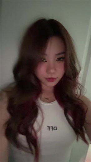 cinas_worldox (@cinas_worldox)’s video of i think im falling in love