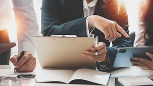 What is a 'boomerang job' and why is it on the rise?