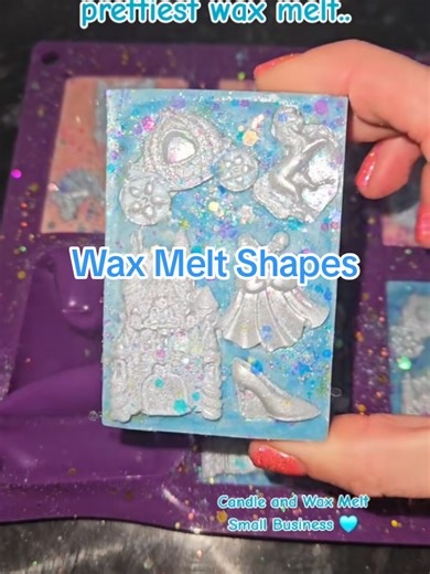 Choosing Between Wax Melt Shapes and Bars