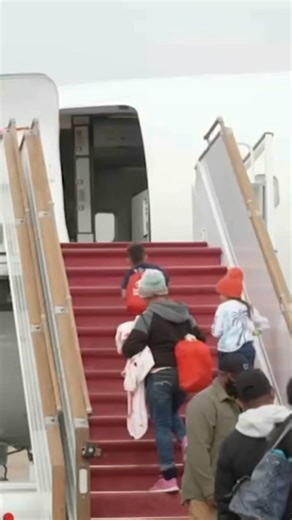 23 reactions · 16 comments | Texas began flying migrants from the U.S.-Mexico border to Chicago this week. The first plane, carrying more than 100 migrants, took off from El Paso Tuesday. This is the latest development in Texas Governor Greg Abbott’s mission to move migrants to Democratic-run states. He has faced criticism for busing nearly 80,000 migrants to other locations. https://www.nbc26.com/texas-begins-flying-migrants-from-southern-border-to-chicago | NBC 26 | Facebook