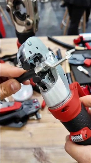 The NEW 12V STILO PICO Crimper By INTERCABLE TOOLS! #stilo #pico #tools #pov #crimper #electrician