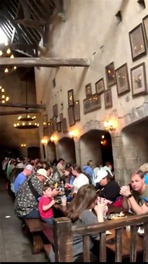 The Leaky Cauldron is Everything Harry Potter Fans Dream Of #harrypotter #themeddining