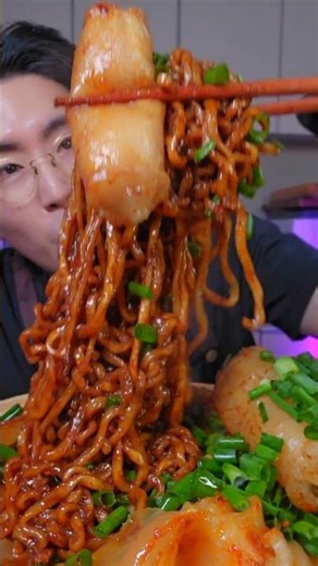 Beef Intestine(Daechang) + Aged Kimchi + Chapagetti 🥨🥬🍝🔥☺️