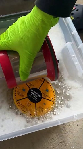 53K views · 832 reactions | How to CLEAN Your Vacuum Like a PRO #vacuum #vacuumtips #cleaningtips #maintenance | Clean That Up | Facebook