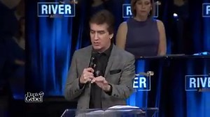 3.3M views · 125K reactions | Un mensaje fuerte para los que llegan en pedazos y aún no pueden armarse. Para los que llevan años heridos y aún no sanan del todo. Para los que son salvos, pero están en un largo proceso de cambio. "El vestidor de Dios"; video completo en: https://youtu.be/Zzx_9JvBKro | Dante Gebel | Facebook