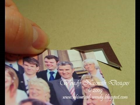Card / Scrapbooking Tutorial - DIY Photo Corners