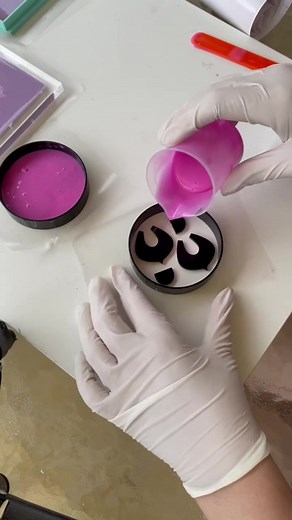 Silicone Mold Making Tutorial: Pinky Sil Method