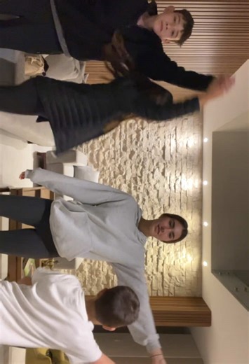 Vídeos de mini.kidss7 (@mini.kidss7) con «sonido original - mini.kidss7»