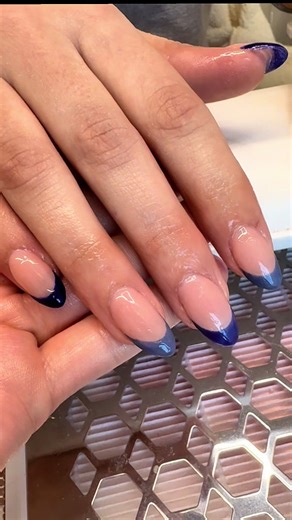💙🩵 #fyp #frenchtips #nails #nailtech #saltlakecity