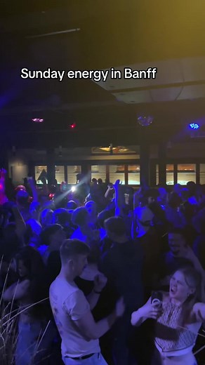 Sunday Funday in Banff: Dancing and Fun Activities