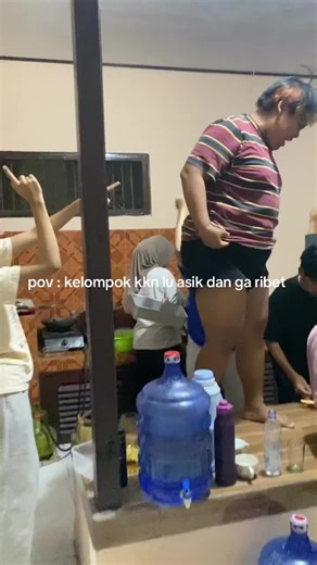 Serunya Kelompok KKN di Pangandaran