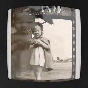 "I think it’s the first well-written song that I have. I felt it was well-written. Memories of summer’s end and winter coming on. Just what the song says, you know?" - Joni Listen to "Urge For Going" off of the Joni Mitchell Archives Vol 1: The Early Years here: https://JM.lnk.to/UFG | Joni Mitchell