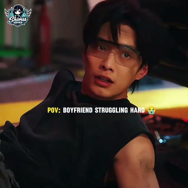 Bro is trying his hardest 😭Meanwhile his girlfriend: 👗👜💅#cdrama #speedandlove #chinesedrama #shorts
