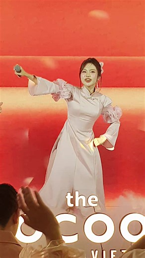 Rock Hạt Gạo: Phương Mỹ Chi x Cocoon Sen Hậu Giang