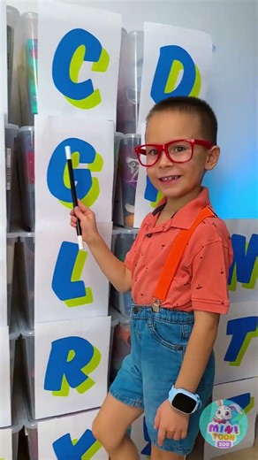 Join the Alphabet Party! 🎉 Sing and Learn Your ABCs! 🎶