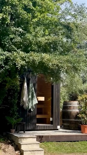 A new kind of warmth is coming to Rosneath Castle Park... Soon, you’ll be able to unwind in a handcrafted Wildhut luxury outdoor sauna, arriving right here on our lochside. Stay tuned - something special is almost here. 🔥 Sauna by Wildhut Luxury Outdoor Luxury Saunas Wildhut #RosneathCastlePark #NewAtRosneath #ComingSoon #RelaxAndUnwind #Wellbeing | Rosneath Castle Park