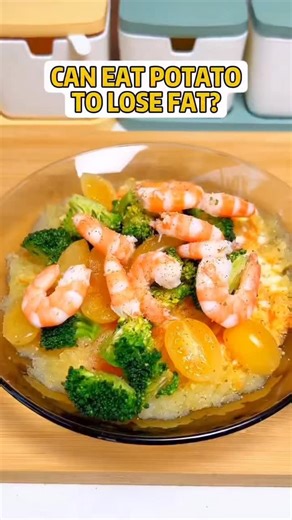 Daniel Leau | Fat Loss & Gut Reset Coach on Instagram: "Potato recipe P/S: if you wanna reset & get lean in 21 days ? SLIDE US A DM! (or click LINK IN BIO) 👍❤️‍🔥"