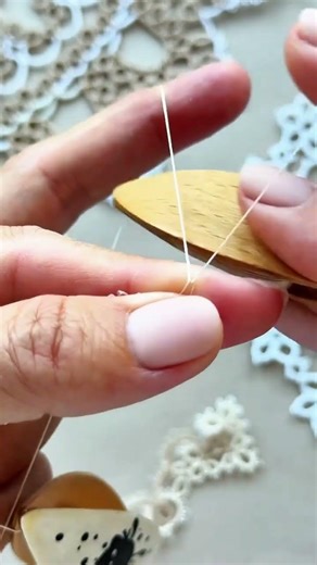 #tattingdesign #weaving #tatting #frivolite