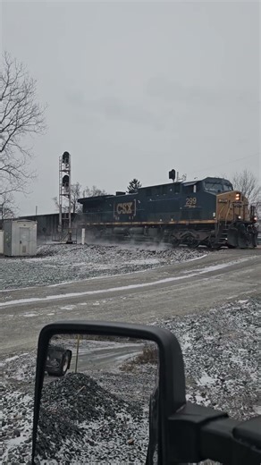 Westbound SHORT CSX Somewhat Mixed Freight (Mostly Gondola Cars) With A Single Locomotive