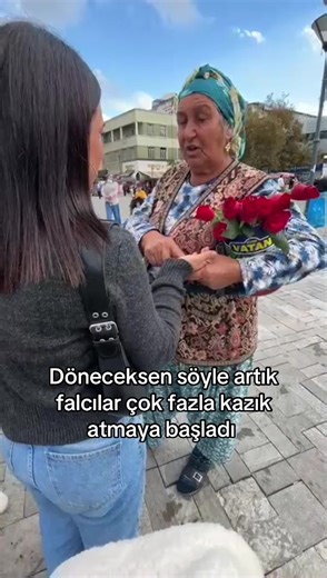 Hasret bütün parasını falcılars veriyor #hasret
