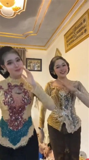 Rinvi Cs lesung jumengglung #sinden #wayangkulit #budayajawa #campursari #beranda #berandayoutube