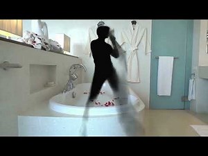 Let Me See You Pee (Clip)