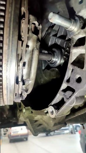 Change clutch kit alfa romeo 159 1.9 jtd without removing the gearbox from the car #mechanic #alfa