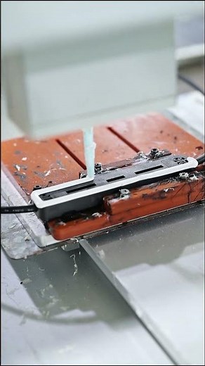 Solar Module Junction Box Equipment: Seamless Connections for Solar Panels!