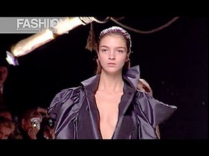 VIVIENNE WESTWOOD Fall 2002 2003 Paris - Fashion Channel