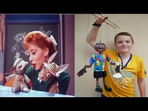 Watch how to sign 'puppeteer' in American Sign Language.