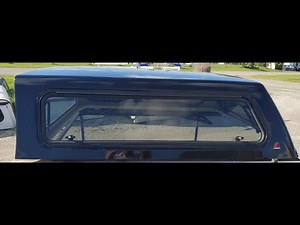 Walk around the used Leer Legend truck cap for sale. Cab High fiberglass 15-20 Ford F-150 6.5' bed