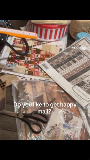 Exploring the Joy of Happy Mail Through Pen Pal Swaps