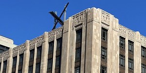 ‘X’ logo branded 'horrible'' after finally being added to Twitter's building