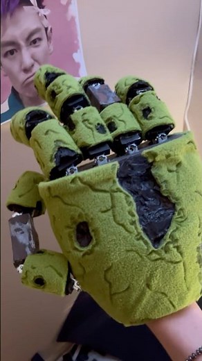 Making a Springtrap cosplay part 2 #fnafcosplay #fivenightsatfreddys #cosplay #fnaf3 #springtrap