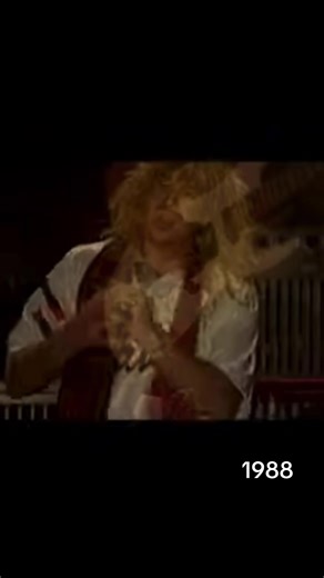 Def Leppard's Love Bites: A Classic 80s Metal Ballad