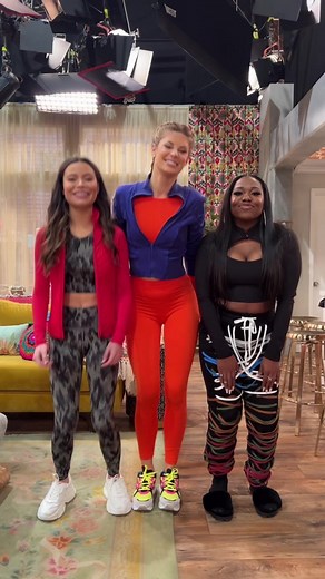 Catch me on a new episode of #iCarly, now streaming on @ParamountPlus! #mirandacosgrove @Laci Mosley