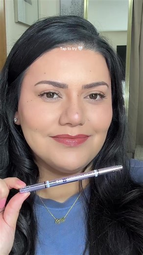 Soft freckles in seconds ✨ This 2-in-1 pen makes it effortless — natural, waterproof, and lasts all day. Tap to try 🤍 #IsabelMoraRecommends #FauxFreckles #Freckles #FakeFreckles #TikTokShopCreatorPicks