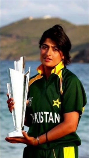 Why Sana Mir is an Absolute Icon of Women's Cricket! ❤️🦁 #cricketshorts