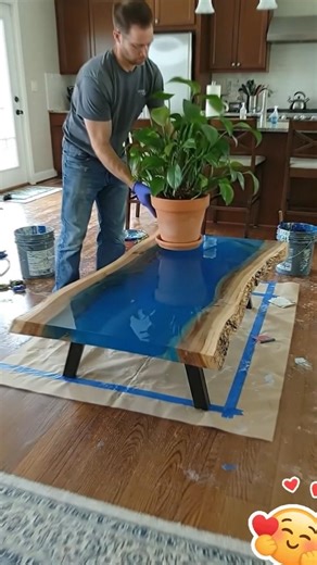 Ultimate Glow in the Dark Epoxy Resin River Nights #epoxyresin #rivertable #epoxytable #resinart