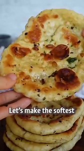 GARLIC NAAN 🫓🧄 Credit By fitgreenmind =================== . . . Naan is a flatbread originating from North India and it’s one of my favourite side dishes! 😋 It’s so fluffy, so, buttery and that garlic flavor hits the spot…🥰 Much love Maya ✨ RECIPE (6 naan, 3h prep time) -1/3 cup (90ml) plant milk, room temp -1/8 cup (30ml) water, room temp -1 Tsp instant yeast -1 Tbsp sugar -1/4 cup (60g) vegan yogurt -2 cups (260g) flour -1 Tsp baking powder -a generous pinch of salt KNEAD 5-10mins. Let it 