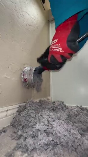755K views · 8.1K reactions | First dryer vent cleaning since 2004. 20 years of lint! #oddlysatisfying #dryerventcleaning #asmr #cleantok | Lint Away | Facebook