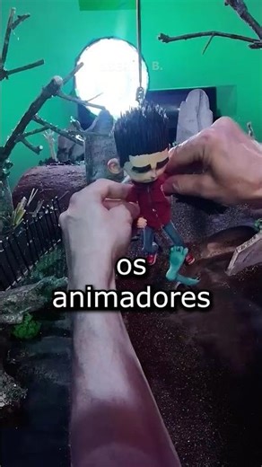 Tudo é MUITO TORTO em ParaNorman