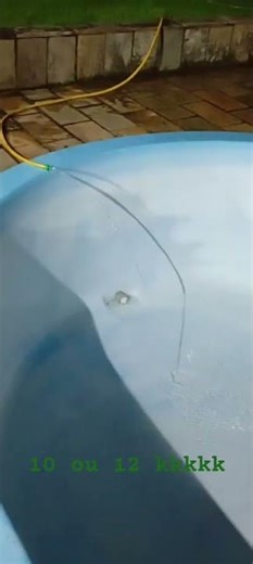 piscina 12 mil litros d'água