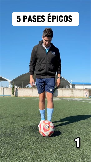 2.9M views · 30K reactions | 5 jugadas de épicas de fútbol para hacer en las retas⚽️ #futbol #soccer #jugadasdefutbol #futsal #soccerskills #futsalskills #entrenamientodefutbol #skills | Giva Tutoriales | Facebook