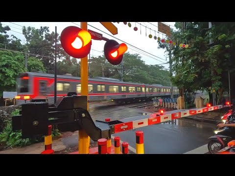 Lampu Palang Unik | Alarm Otomatis | 3 Perlintasan Kereta Api Baru